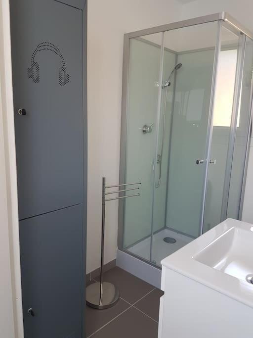 Coquet Et Confortable Appartement T2 Rognac Buitenkant foto